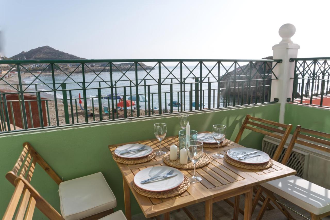 Spectacular Beachfront Duplex On The Mediterranean - Caleta, Catalan Bay Гибралтар Екстериор снимка